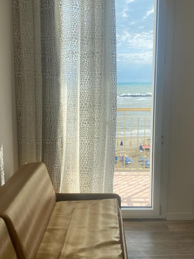 Miami Suite Hotel Bellaria-Igea Marina Exterior photo