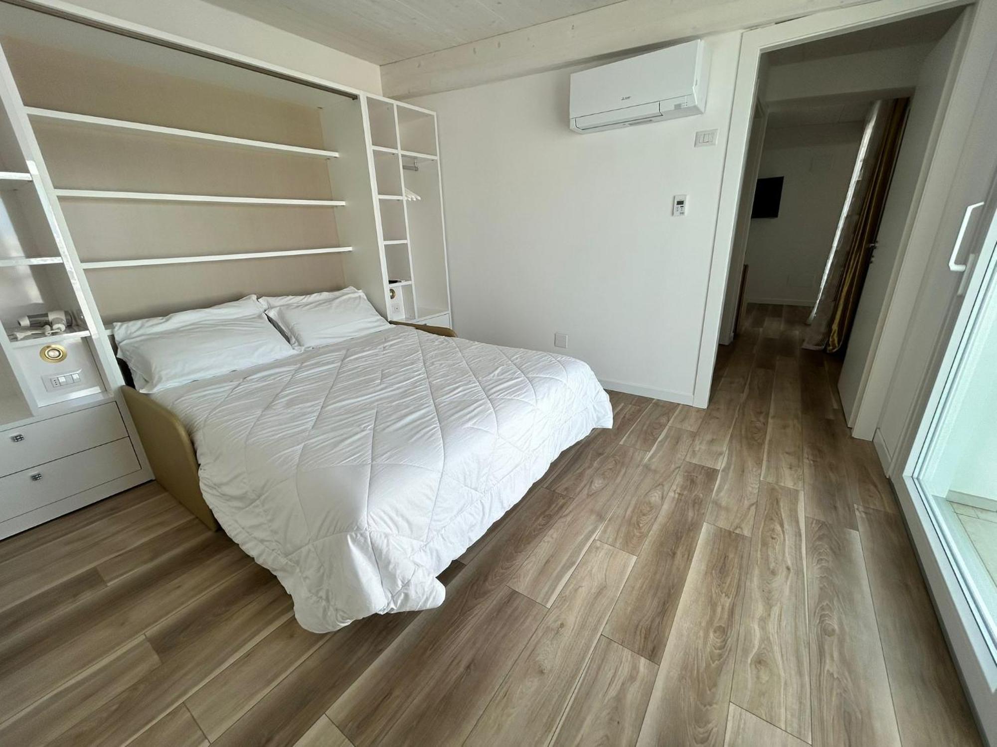 Miami Suite Hotel Bellaria-Igea Marina Exterior photo